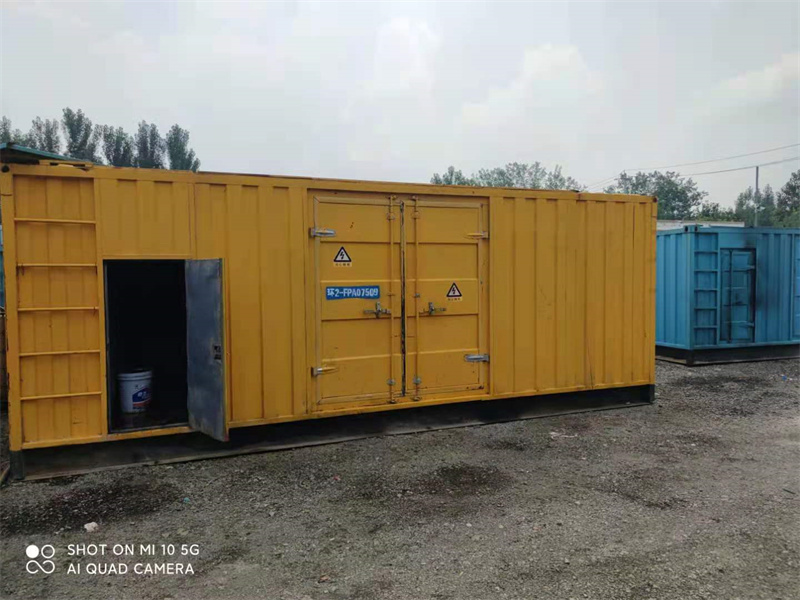 天峻200KW柴油发电机组需要配备什么型号的电缆线？