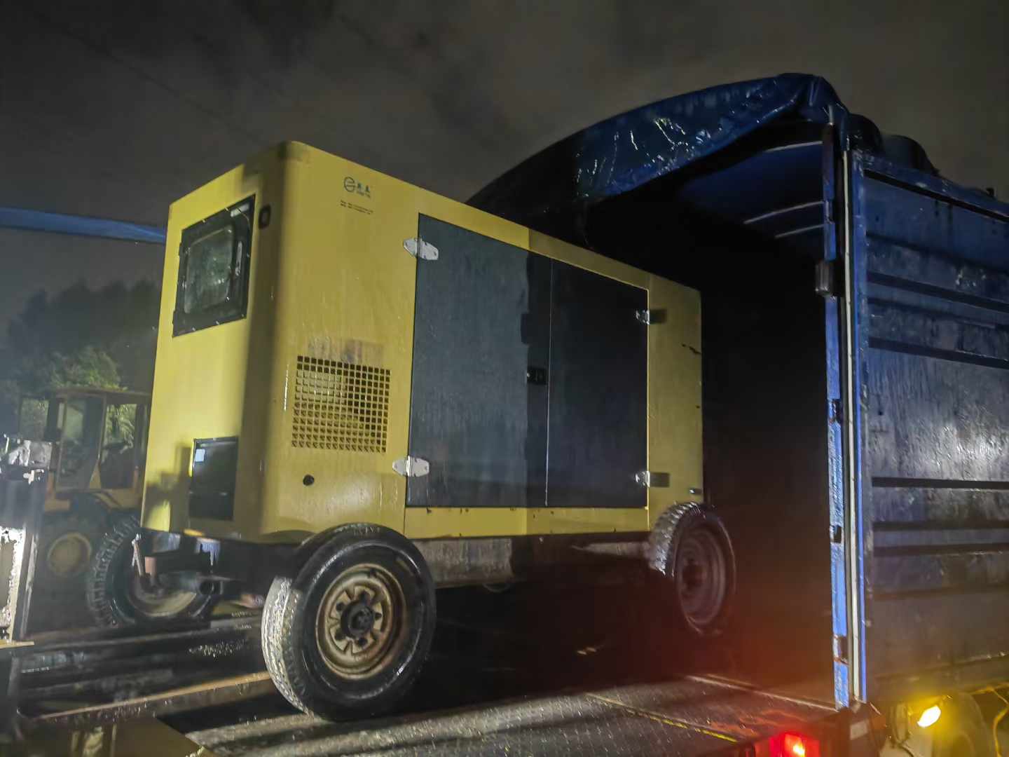 天峻如何根据负载特性选择合适的柴油发电机？