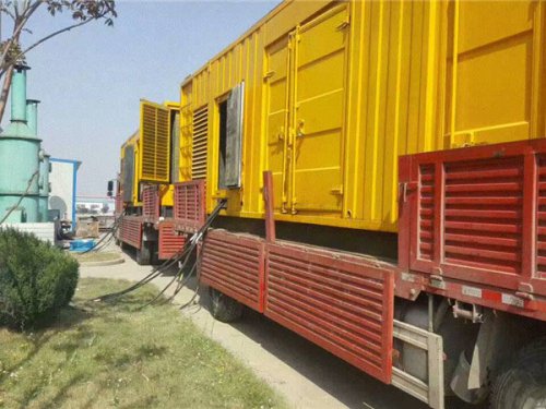 天峻发电机租赁公司为您介绍一下康明斯柴油发电机组的优点