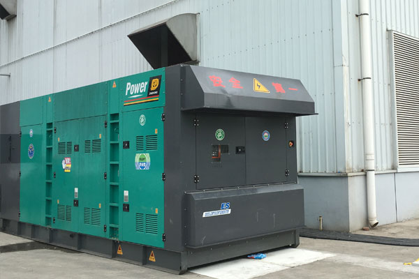 天峻燃油滤清器的更换流程是怎样的？