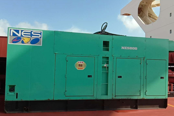 天峻如何检测发电机组中性点接地是否良好？