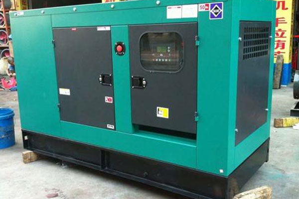 天峻如何检查机油的使用时间？